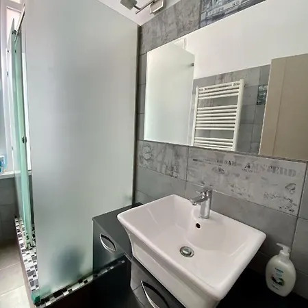 Calea Victoriei Studio Apartment Bucharest